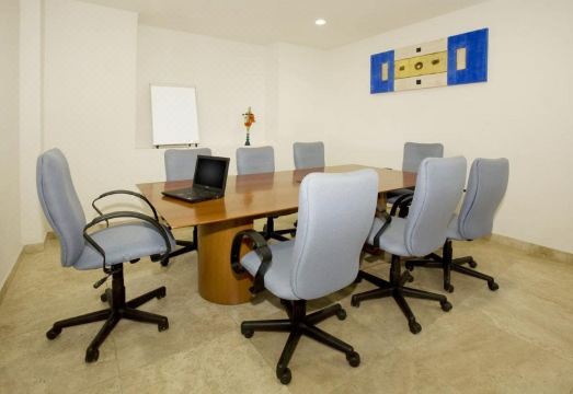 One Leon Poliforum Hotel Overview