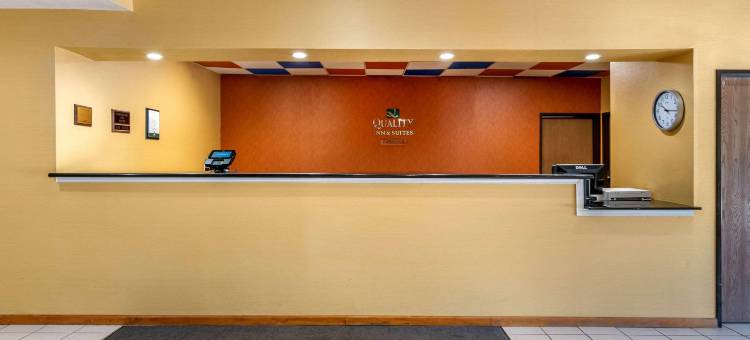 堪萨斯城莱尼克萨凯艺套房酒店(Quality Inn & Suites Lenexa Kansas City)图片
