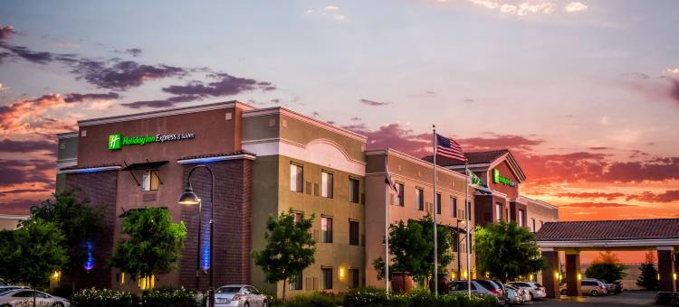 智选假日套房酒店林肯罗斯维尔地区(Holiday Inn Express & Suites LINCOLN-ROSEVILLE AREA by IHG)图片