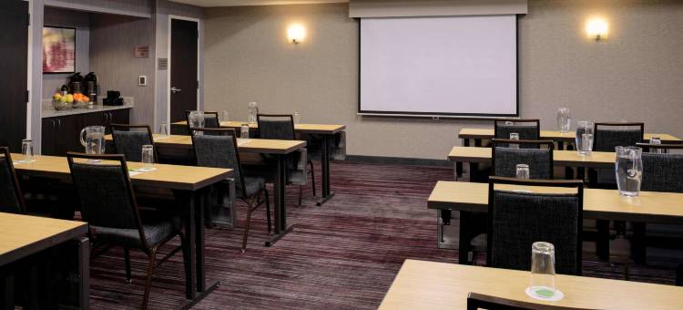 堪萨斯城南欧弗兰帕克索尼斯塔精选酒店(Sonesta Select Kansas City South Overland Park)图片