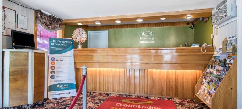 布拉特尔伯勒伊克诺旅馆(Econo Lodge)图片