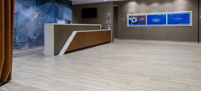 SpringHill Suites Charlotte Huntersville图片