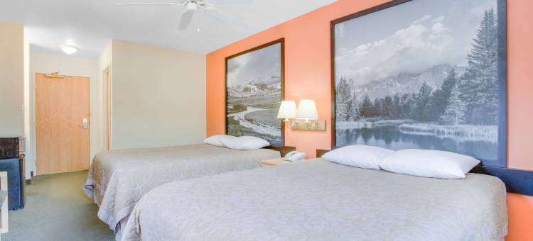 温德姆库克速8黄石公园旅馆(Super 8 by Wyndham Cooke City Yellowstone Park Area)图片