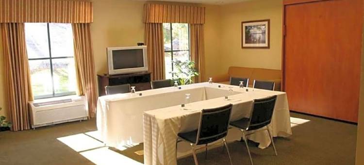 希尔顿欢朋套房酒店-乔治湖(Hampton Inn & Suites Lake George)图片