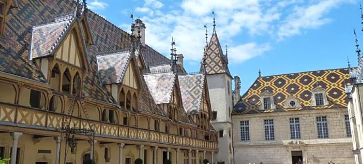 菲腊比勒邦酒店(Maison Philippe le Bon Hôtel, Restaurant & Bar le 19)图片