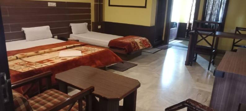 丁苏吉亚中心点酒店(Hotel Centre Point - Tinsukia)图片