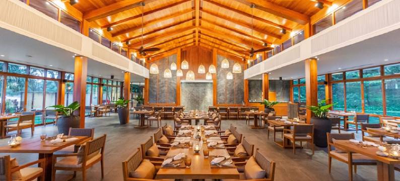 普吉岛苏林酒店(The Surin Phuket)图片