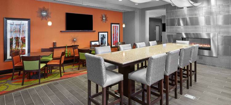 欢朋希尔顿卡尔加里机场北酒店(Hampton Inn by Hilton Calgary Airport North)图片