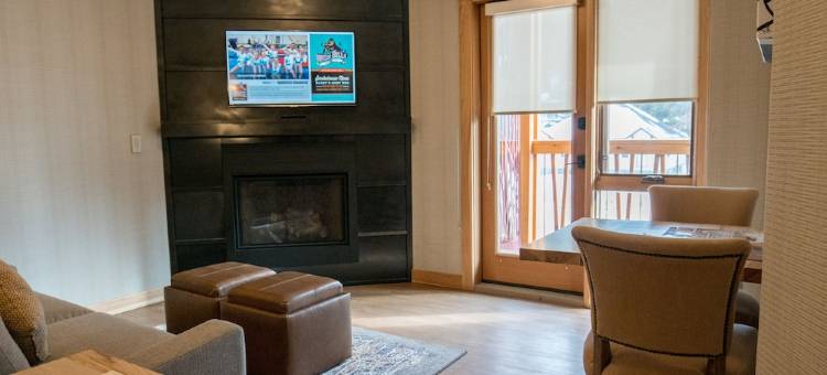 穆斯套房酒店(Moose Hotel and Suites)图片