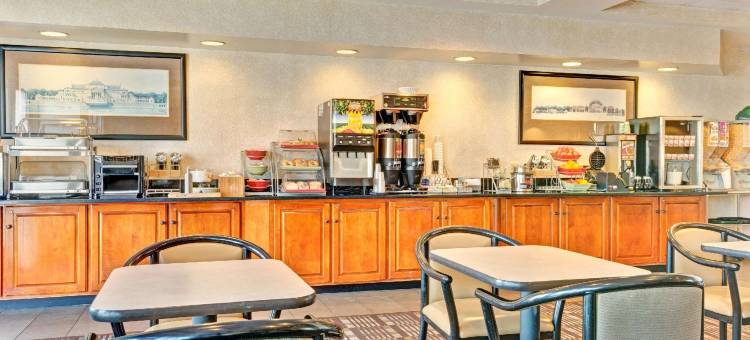 辛辛那提/布鲁艾施蔚景温德姆酒店(Wingate by Wyndham Cincinnati/Blue Ash)图片