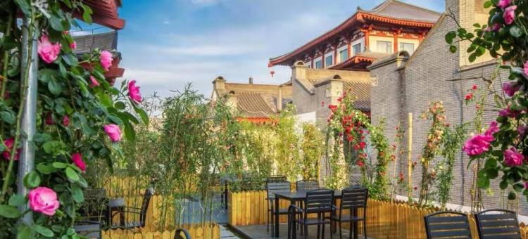 天下史馆文化酒店(西安大唐不夜城大雁塔地铁站店)图片