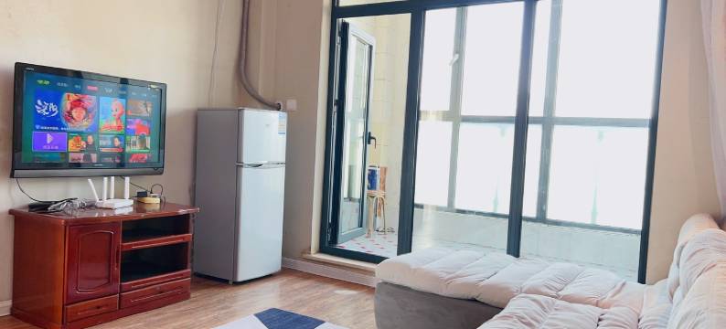 房东小Tang公寓(南湖街分店)图片