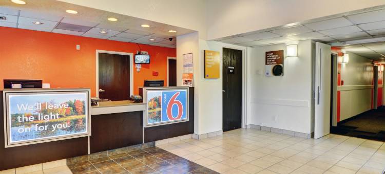 马萨诸塞州 - 东普罗维登斯锡康克 6 号汽车旅馆(Motel 6 Seekonk, MA  Providence East)图片