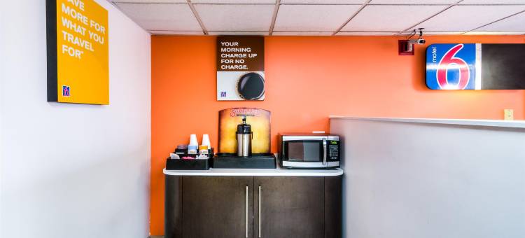 兰辛南芝加哥6号汽车旅馆(Motel 6 Lansing, IL - Chicago South)图片