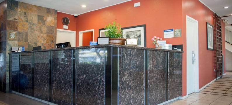 弗雷斯诺乡村贝斯特韦斯特酒店(Best Western Village Inn)图片