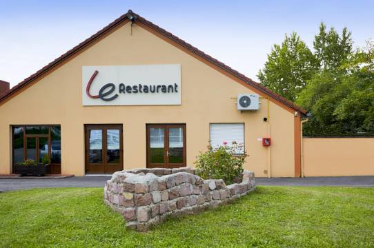 康铂自然酒店 - 科尔玛会展公园(Campanile NATURE - Colmar Parc des Exposition)