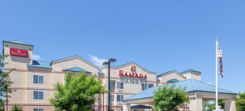 弗雷斯诺西北华美达酒店(Ramada by Wyndham Fresno Northwest)图片