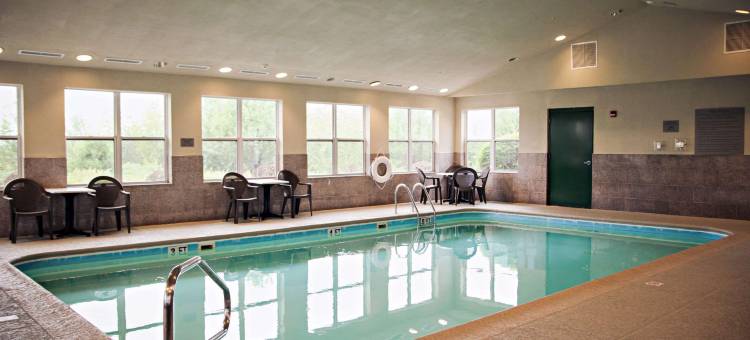 弗莱克维尔波茨维尔丽怡酒店(Country Inn & Suites by Radisson, Frackville (Pottsville), PA)图片