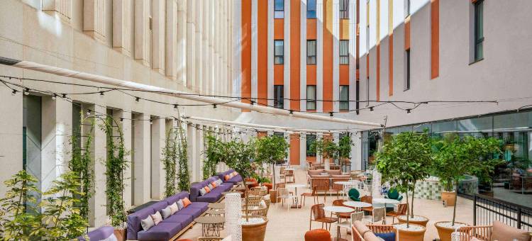 宜必思尚品塞维利亚圣胡斯塔酒店(Ibis Styles Sevilla City Santa Justa)图片