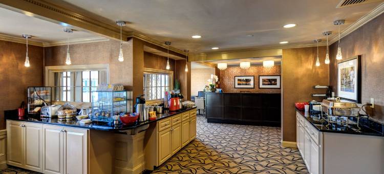 普茨茅斯港口套房酒店-阿桑德连锁酒店成员(Port Inn and Suites Portsmouth, Ascend Hotel Collection)图片