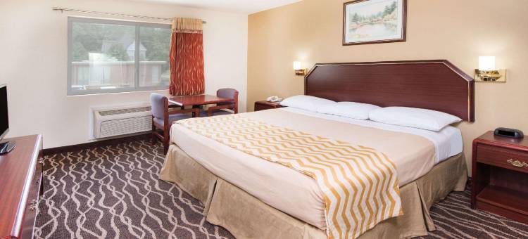 特雷霍特Travelodge by Wyndham酒店(Travelodge by Wyndham Terre Haute)图片