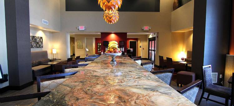大福克斯欢朋酒店及套房(Hampton Inn & Suites Grand Forks)图片