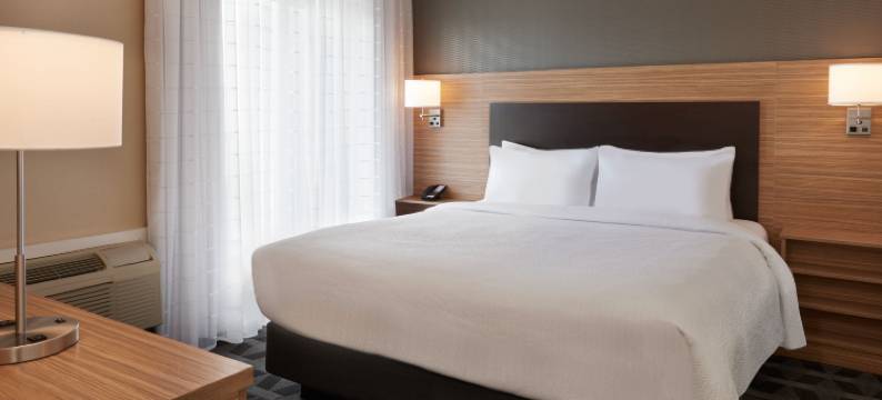 多伦多奥克维尔万豪TownePlace酒店(TownePlace Suites Toronto Oakville)图片