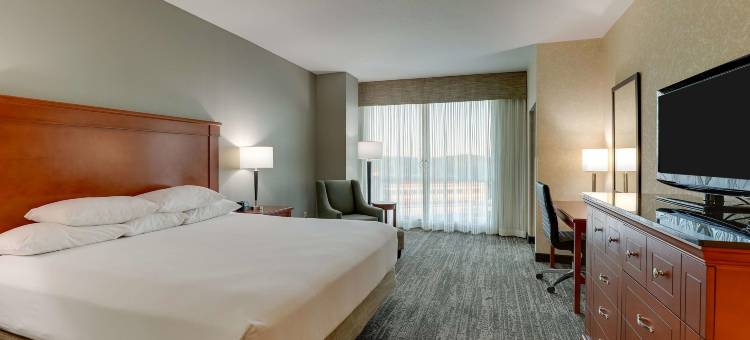 堪萨斯-独立城德鲁里套房酒店(Drury Inn & Suites Independence Kansas City)图片