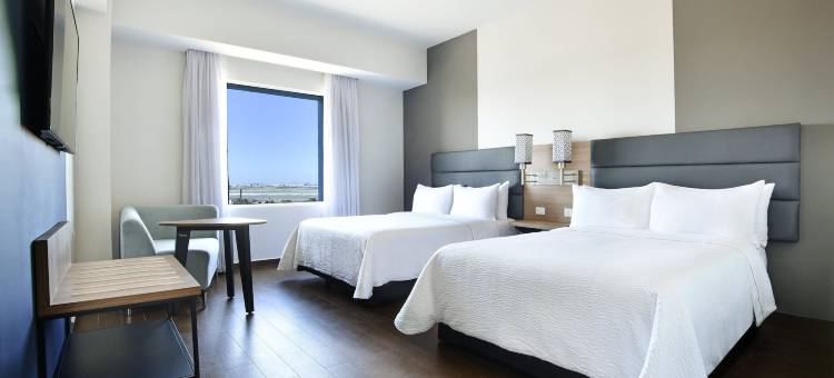 提华纳奥塔伊嘉年华酒店(Fiesta Inn Tijuana Otay Aeropuerto)图片