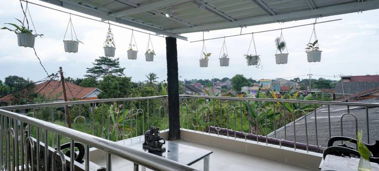 红多兹酒店-近冼都环路出口收费站(RedDoorz Near Exit Toll Sirkuit Sentul)图片