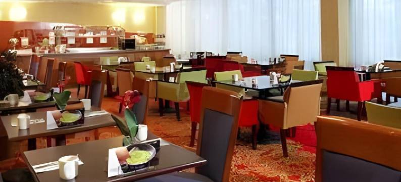 林德赫斯特梅多兰兹万怡酒店(Courtyard Lyndhurst Meadowlands)图片