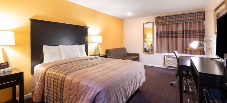 罗德威旅馆 红橡树(Rodeway Inn)图片