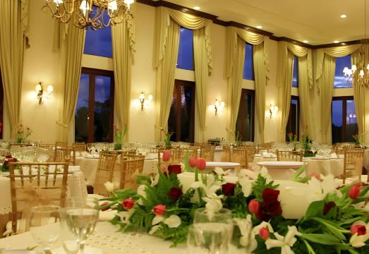 Villa Antigua Hotel Overview