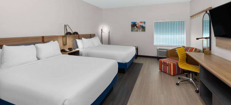 埃尔帕索东部375号环线拉昆塔温德姆酒店及套房(La Quinta Inn & Suites by Wyndham El Paso East Loop-375)图片
