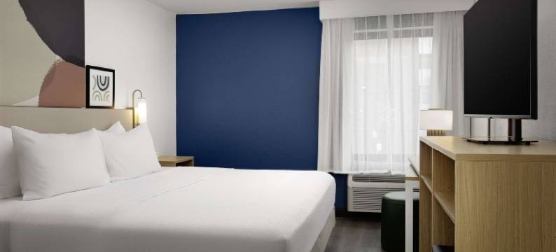 亚特兰大坎伯兰棒球场希尔顿斯帕克酒店(Spark by Hilton Atlanta Cumberland Ballpark)图片