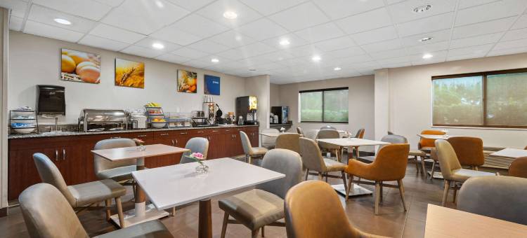迈尔斯堡舒适酒店(Comfort Inn Fort Myers Northeast)图片