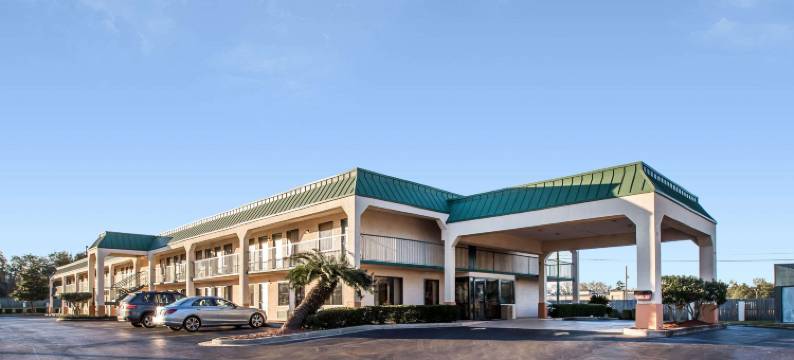 品质酒店拜伦 - 沃纳罗宾斯(Quality Inn Byron - Warner Robins)图片