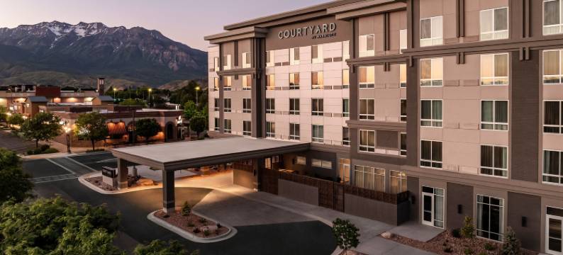 奥勒姆大学城万怡酒店(Courtyard Orem University Place)图片