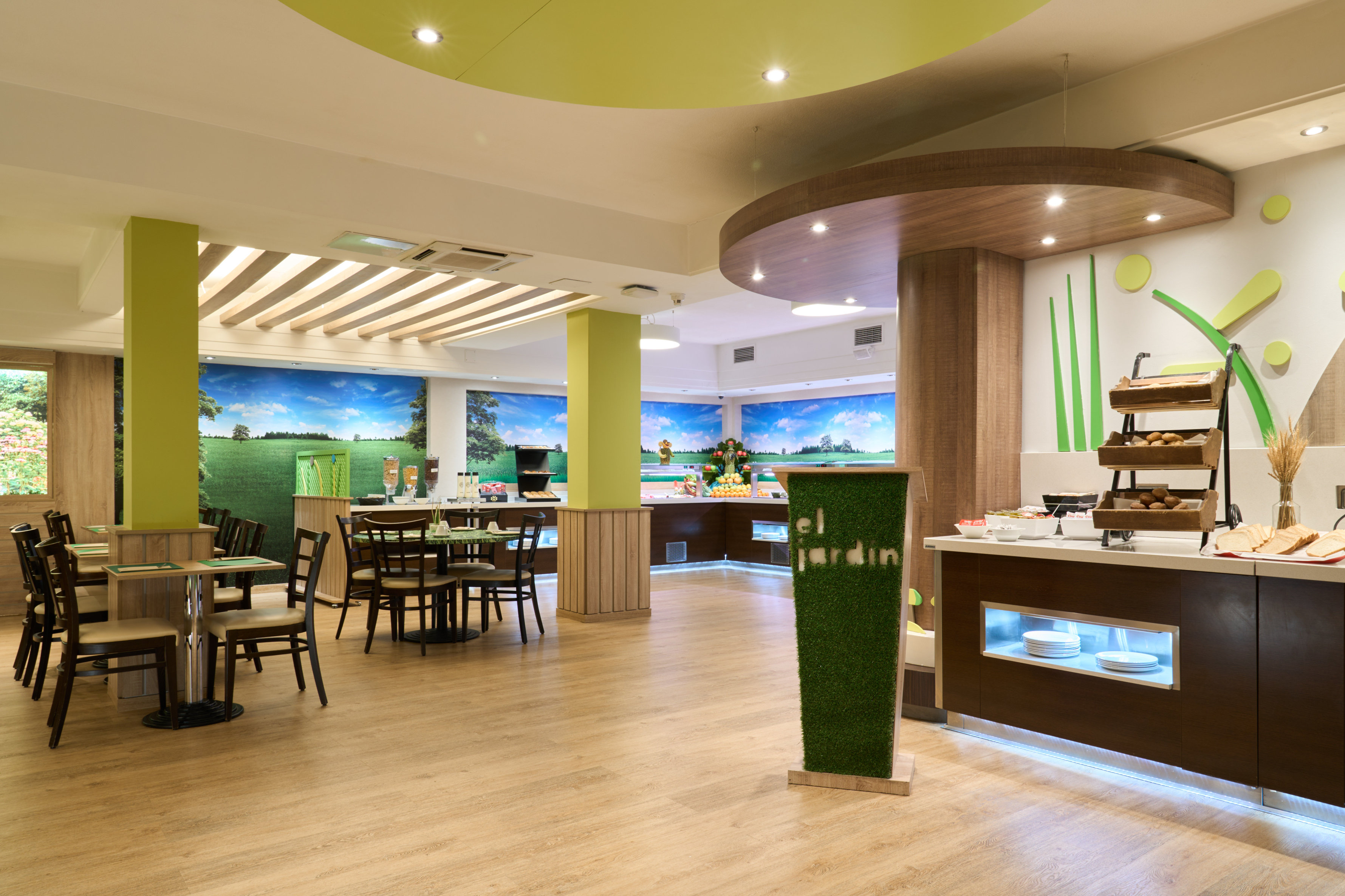 Hotel Puerta de Toledo Over view