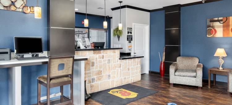 曼斯菲尔德温德姆速8酒店(Super 8 by Wyndham Mansfield LA)图片