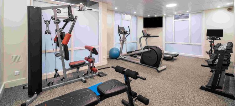 品质酒店套房-西巴黎迈松拉菲特(Hôtel Quality Suites Maisons-Laffitte Paris Ouest)图片