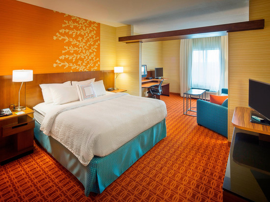 Fairfield Inn & Suites Monaca