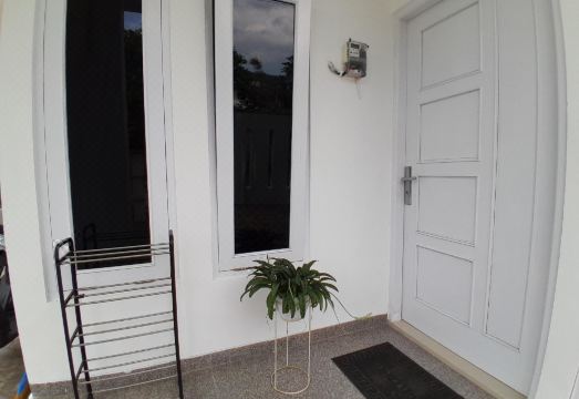 Keyndra House II Hotel Overview