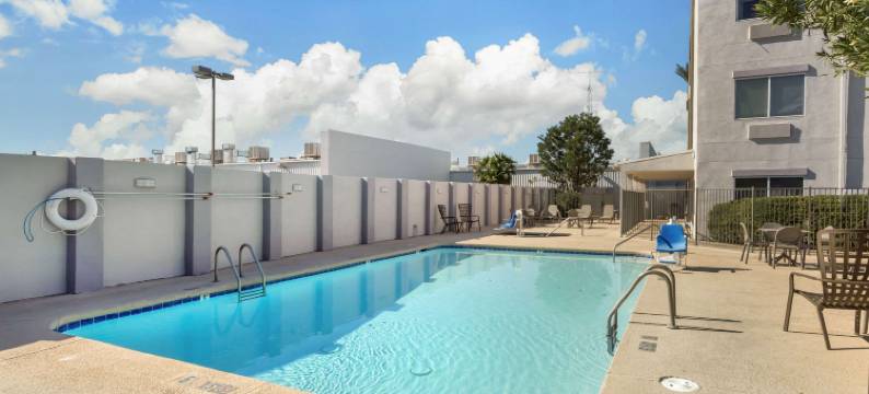 图森商城舒适套房酒店(Comfort Suites at Tucson Mall)图片