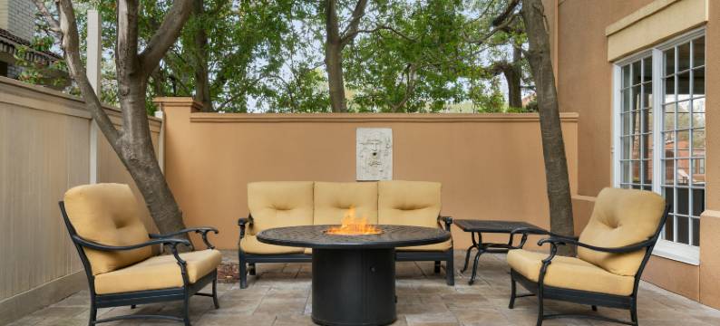 新奥尔良/圣查尔斯大道欢朋酒店(Hampton Inn New Orleans-St. Charles Ave./Garden District)图片