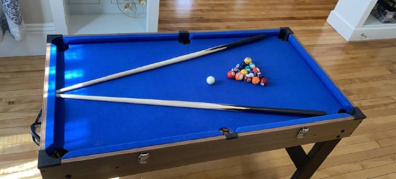 Large 3BR APT w/ enclosed front porch Close to Polar Park, palladium, WPI, DCU图片