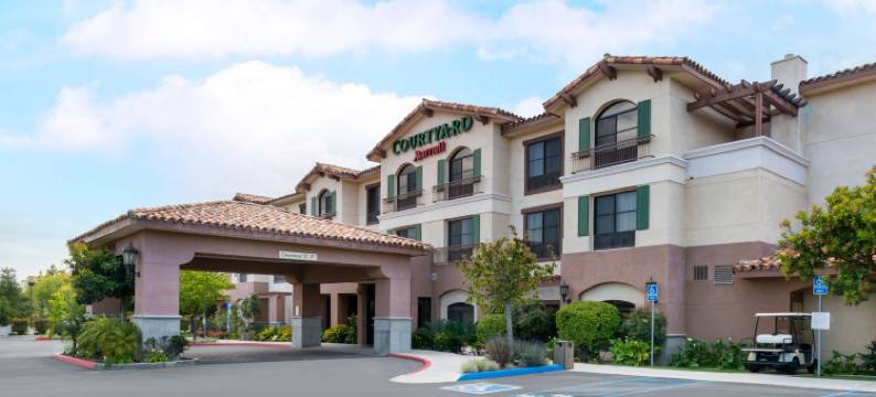 橡城文图拉县万怡酒店(Courtyard Thousand Oaks Ventura County)图片