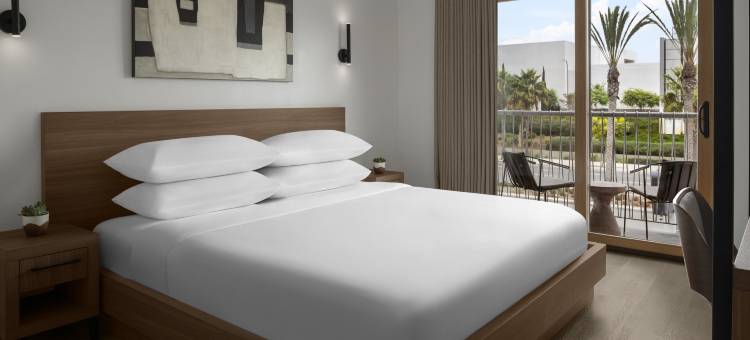 洛杉矶体育场区鲁姆酒店(The Lum Hotel Los Angeles Stadium District)图片