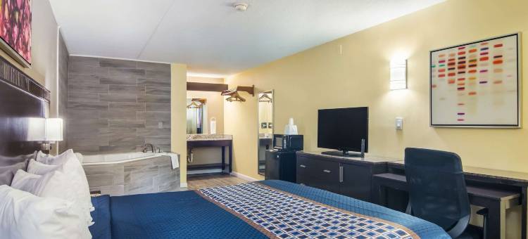 蒙罗维尔匹兹堡罗德威套房酒店(Rodeway Inn & Suites Monroeville-Pittsburgh)图片