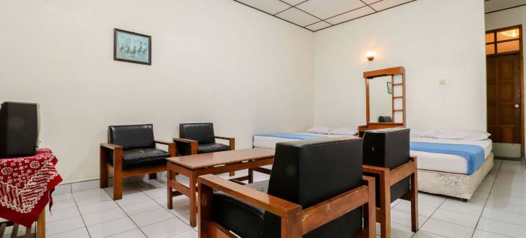 萨特里亚菲酒店(Satriafi Hotel)图片